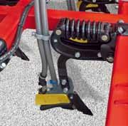 00 3.05 --- Tine spacing (cm) 25 25 25 32 Number of coulters/coulter rows 28/3 30/3 40/2 Tyre packer size 7.50-16 AS 7.