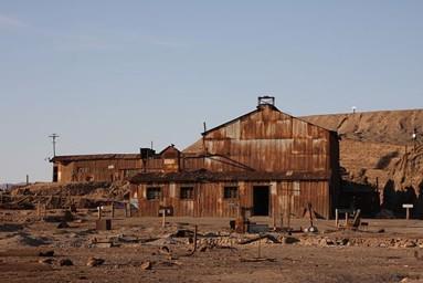 Humberstone was a town in the desert of Northern Chile in South America. It was built for the people who worked in the nearby sodium nitrate mines. The sodium nitrate was used as a fertiliser.