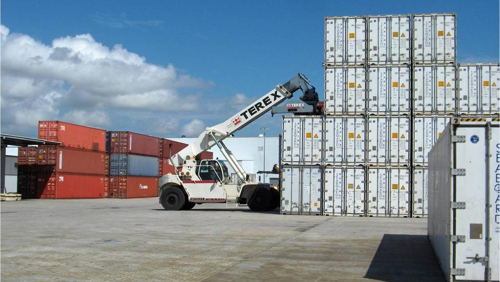 Container Movements In FY 2011/2012, container movements at Florida s seaports increased by 2.3 percent to 3.1 million TEUs.