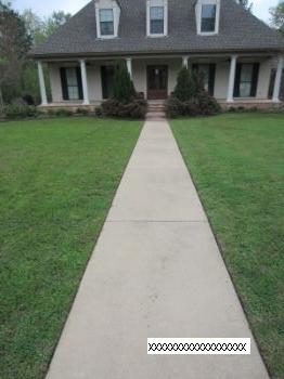 500 JaneJohn Rd., Houston, T Grounds 1. Driveway and Walkway Condition Materials: Concrete driveway noted.