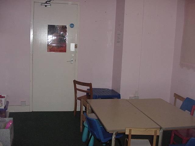 Internal Reception Room (off central area) Ceilings: DESCRIPTION CONDITION