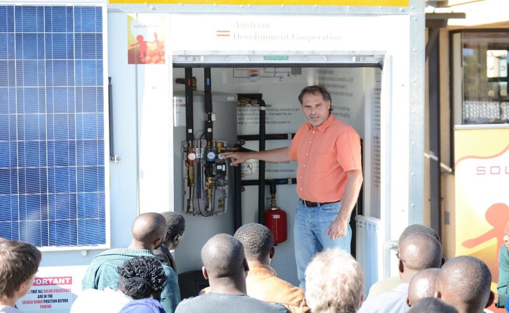 Practical training with the solar trailer (pumped system): setting of controller, system check, filling of the systems.