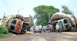 Danger of over dependence on Roads Congestion on roads in urban areas due to
