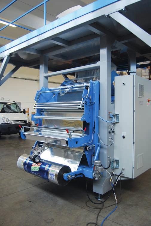 This machine supports wider reel widths to produce bigger bags.