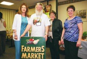 in Youngstown, OH received an FMPP grant to establish two year-round farmers markets (one in Youngstown and one in Warren) and to implement a marketing, aggregation, and distribution system for the