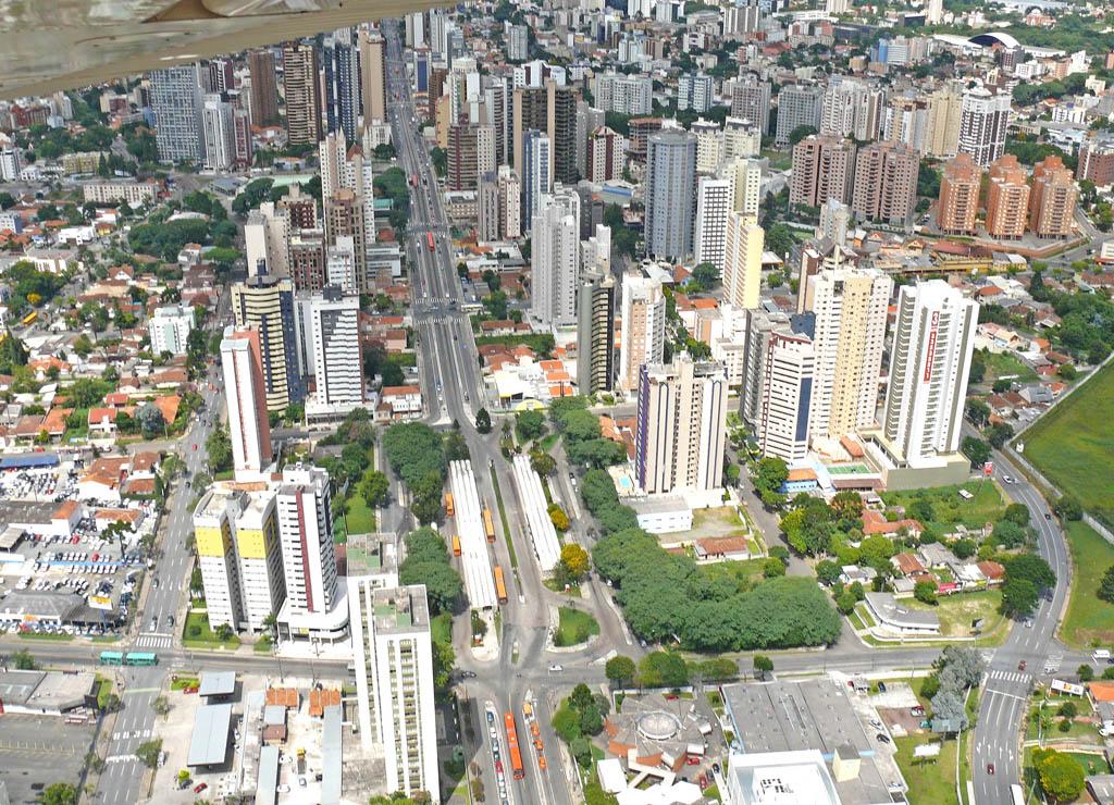 of the world's largest train station by floor area (446,000 m²) and highest station building (245m ) Curitiba, Brazil has long provided a global model for successful integration of transportation and