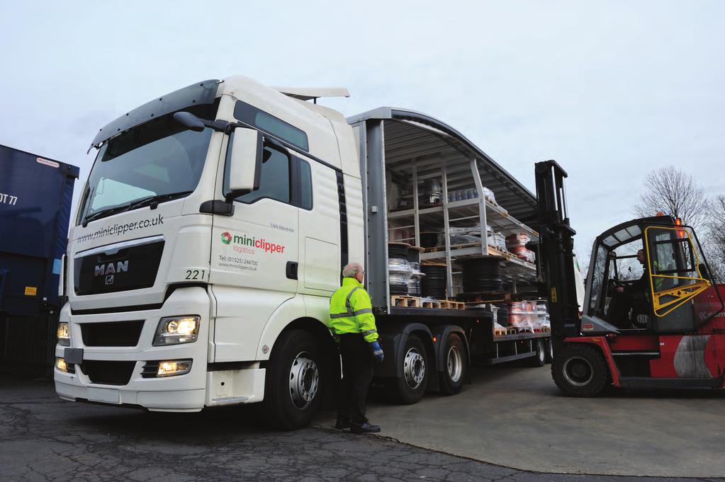 ...palletised freight delivery Operating a state of the art fleet of over 40 trucks from the Leighton Buzzard Distribution Centre, Miniclipper can offer direct delivery to companies with high value