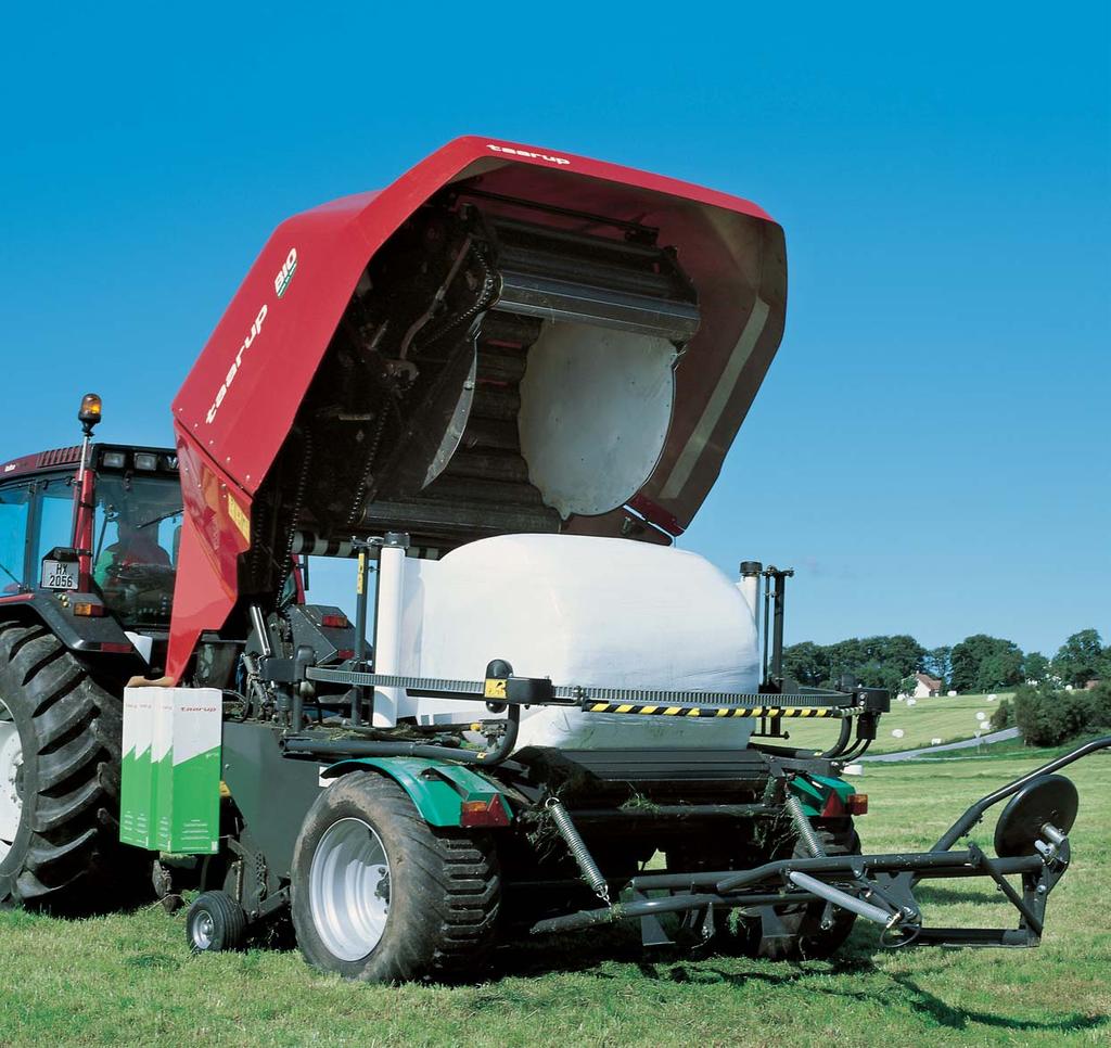 Instant wrapping yields optimum silage quality Compared to conventional baler and wrapper combinations, the Taarup BIO provides for optimum silage quality.