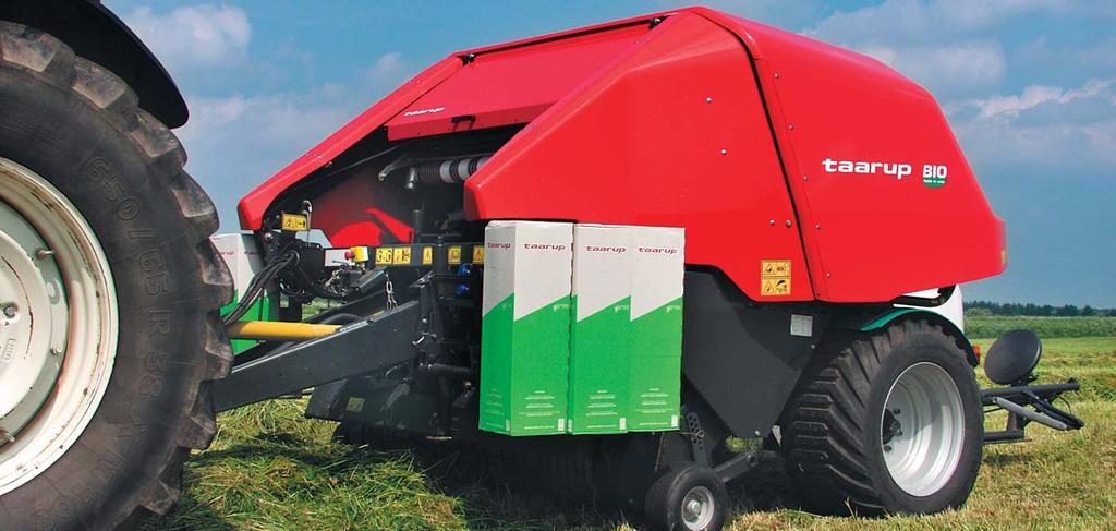 Well-compressed bales The Taarup BIO features a fixed chamber baler with a bale diameter of 2.