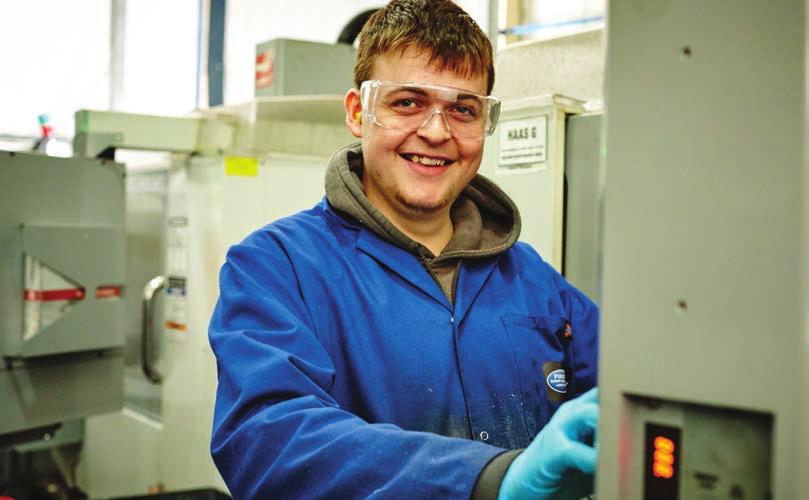 Pathways to Apprenticeships and jobs in the West Midlands The high quality work experience placements organised for young people on Skills Training UK s Traineeships for Industry and Traineeships for