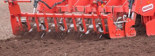 MORE COMPACT SOIL Working 40 to 70 cm deep, the MASCHIO GASPARDO subsoilers guarantee the elimination of the