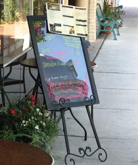 Solution Placement: Provide appropriate placement of sidewalk signs/sandwich boards within the sidewalk areas.