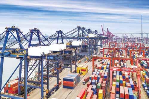 GROWTH DRIVERS & CHALLENGES Drivers for container trade growth and headwinds for terminal operators The future of container growth in India is bullish in the wake of various policy initiatives such