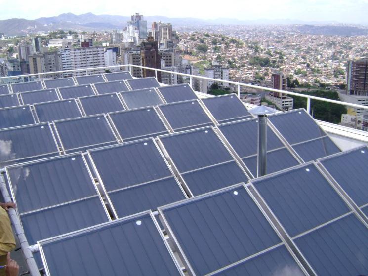 The capital has a system for heating water by solar energy in about 3,000 buildings.