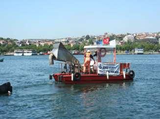 A Different type of Fishing for Litter Sea Surface Marine Litter Cleaning Operation, Turkey The purpose is to reduce floating marine litter It is carried out by four municipalities: İstanbul,