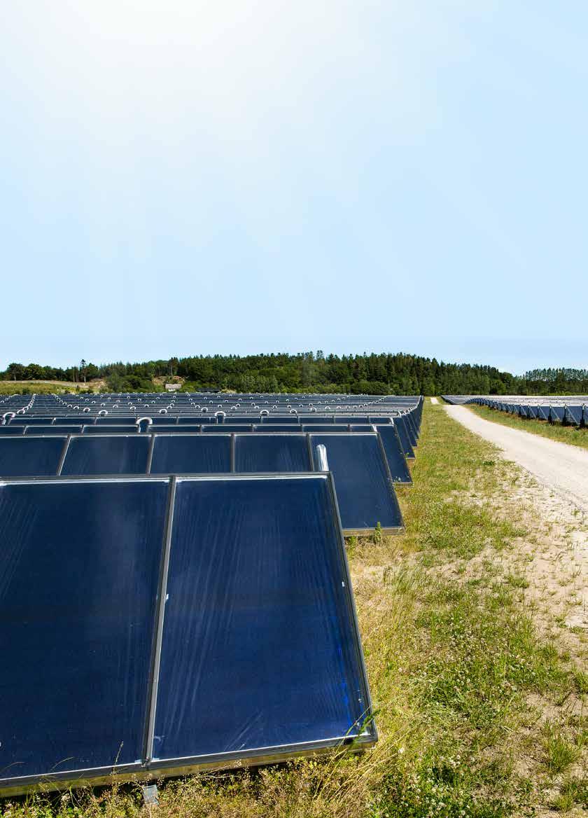 WE ARE THE WORLD S LEADING SPECIALISTS No one knows more about large-scale solar heating plants than us.