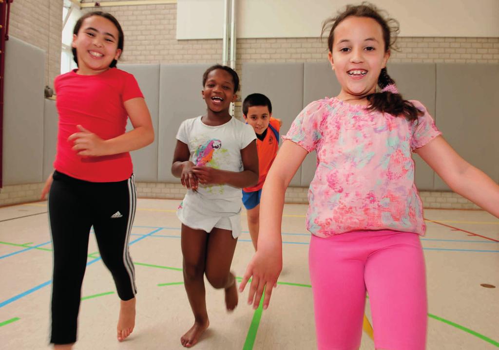 AMSTERDAM Extra physical education classes in schools (Photo: Roelof Pot) An inter-departmental working party has been established for each of the ten pillars of the AAGG, to enable close integration