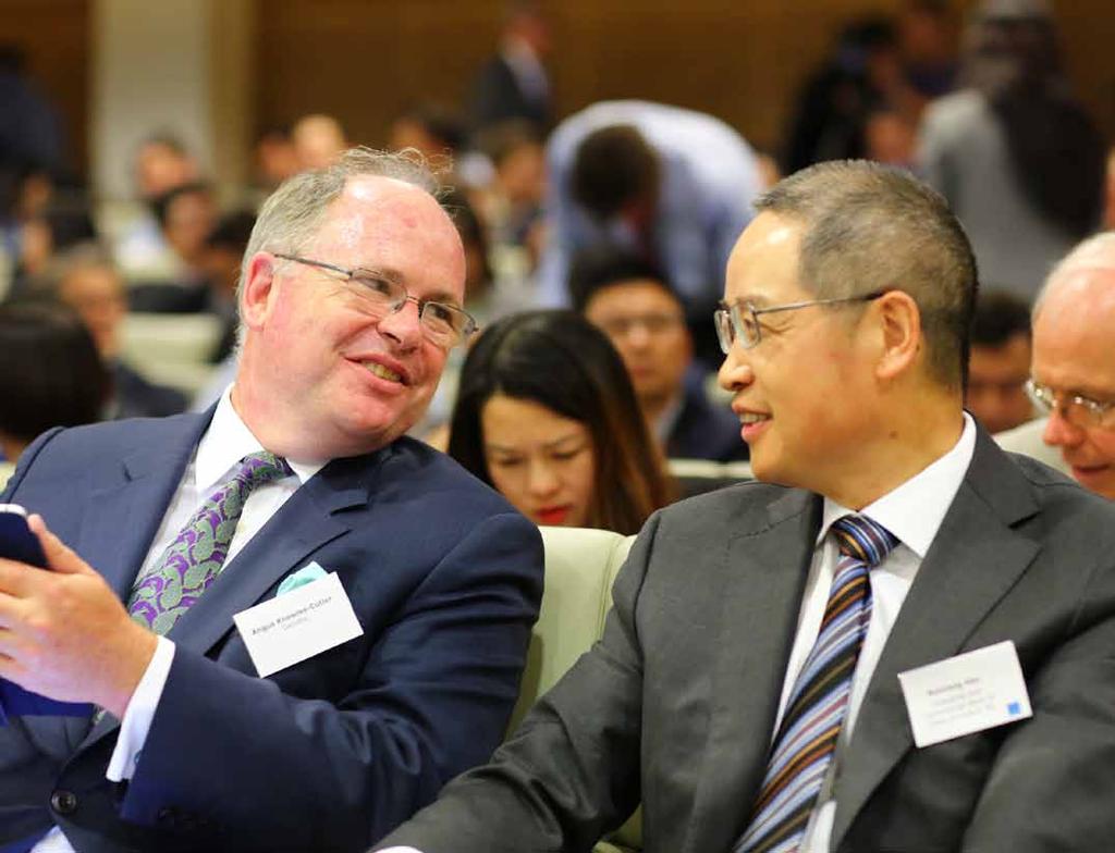 The BRI A Global View 33 London July 6 For the past four years, projects under the Belt and Road Initiative have always been open and committed to an open world economy.