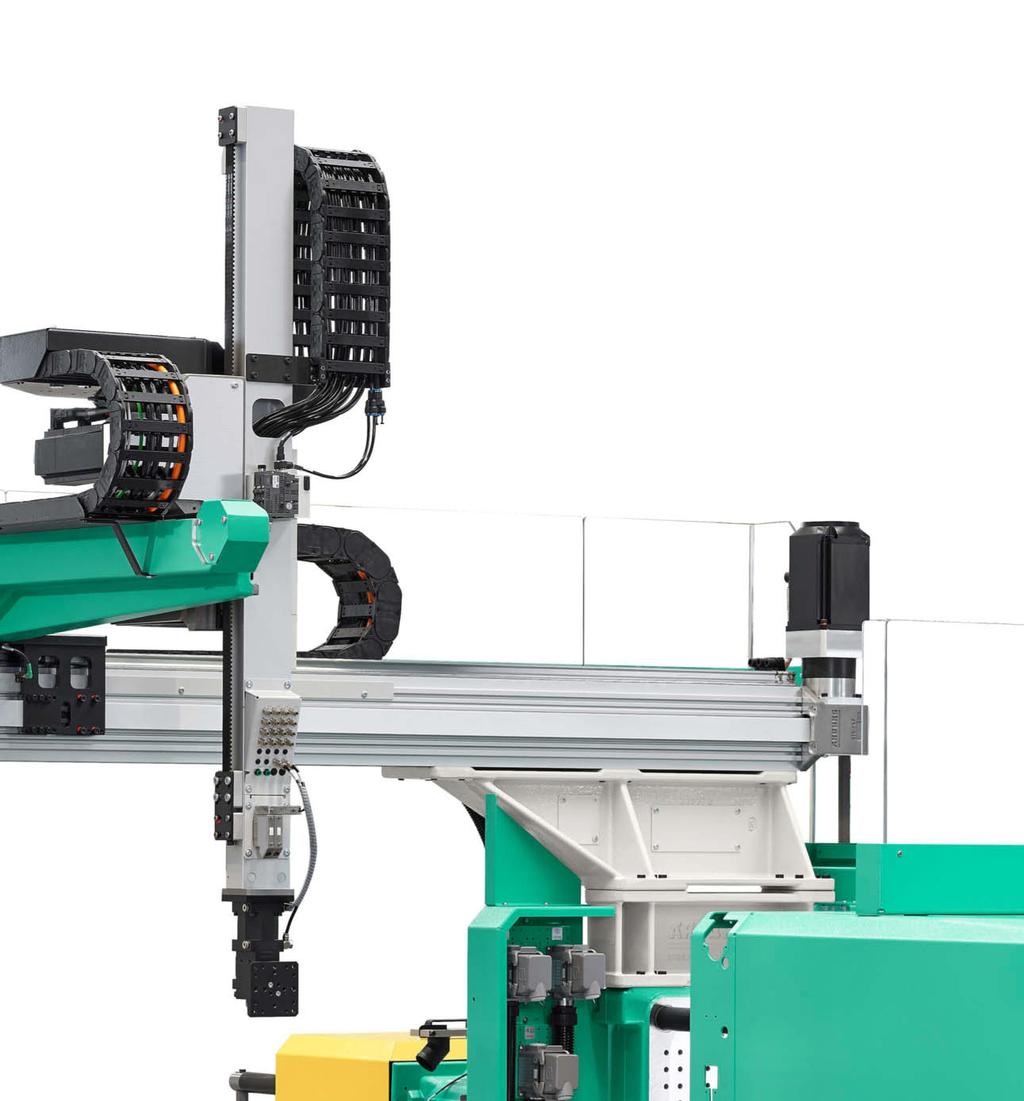 3 Different designs The standard transverse design above the fixed mould mounting platen excels with its short travel distances and cycle times, as as well as a generously proportioned operating zone.