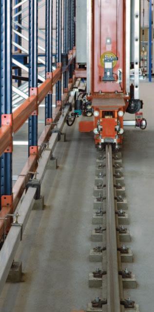 AISLE EQUIPMENT The aisle equipment is made up of a bottom rail, a top guide rail, safety equipment, electrical supply, data transmission and systems