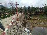 - Agricultural land is near the bridge (rice field), distance from the nearest residential area: about 30-50m.