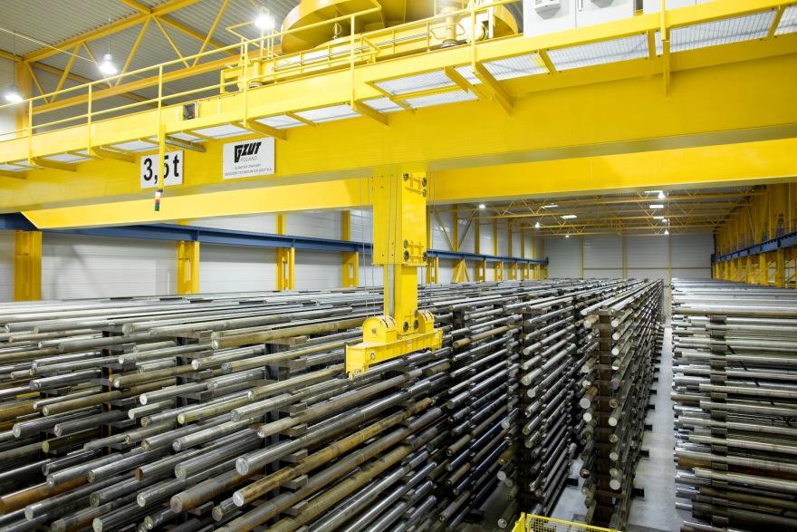 000 t capacity in Siegen and Freital Over 70 different steel