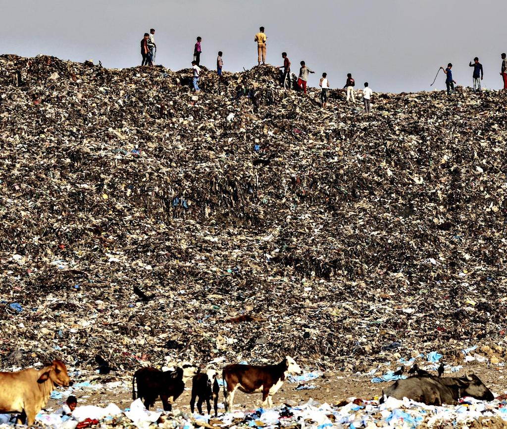 Waste; a problem and a resource Huge health, climate and environmental challenge Almost 4 bill.