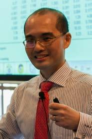 Trainer s Profile Kah Teck has more than a decade of capital markets experience.