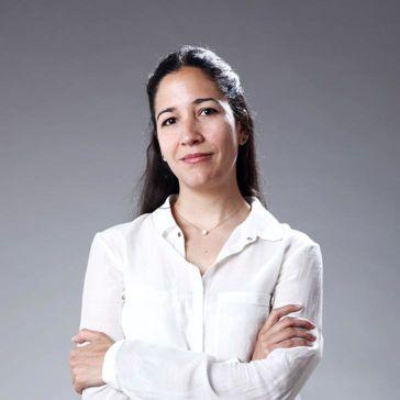 Presenter Elena Martinez Retail Specialist More than 10 years experience in IT sector M.Sc.