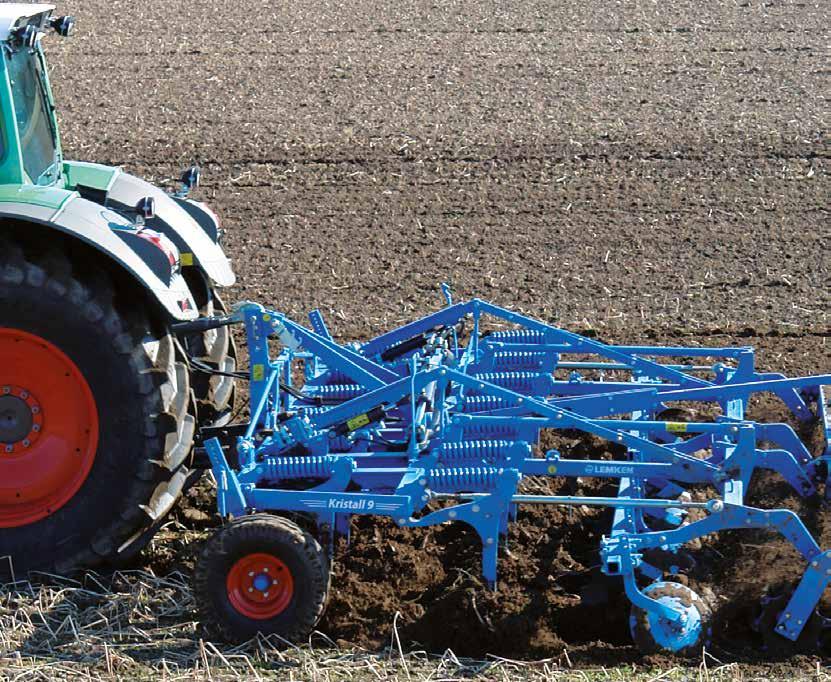 Ideal for initial shallow stubble cultivation TriMix - The new dimension in stubble shares With their innovative shape, the newly developed TriMix shares combine three tools in a single share
