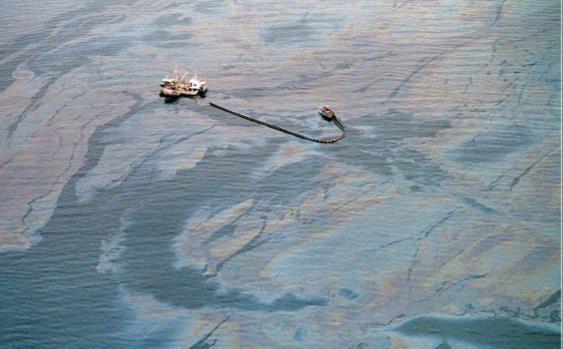 sound Captain was drunk Largest oil spill in U.S.