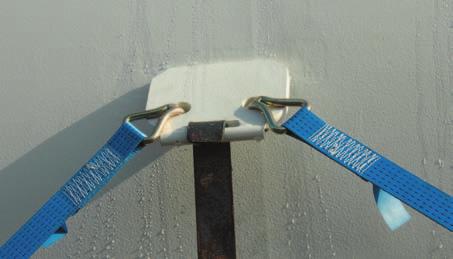 Securing point(s) is/are easily accessible and of sufficient size for the hooks on the lashing chains. Cargo must be clearly marked if securing points are not also designated for lifting.