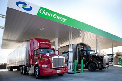 7) Energy/Environment Recommendations Support conversions to CNG for drayage and to LNG for long-haul (trucking and