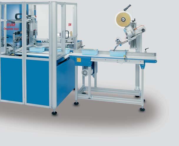 infeed conveyor of a wrapping machine; suitable for
