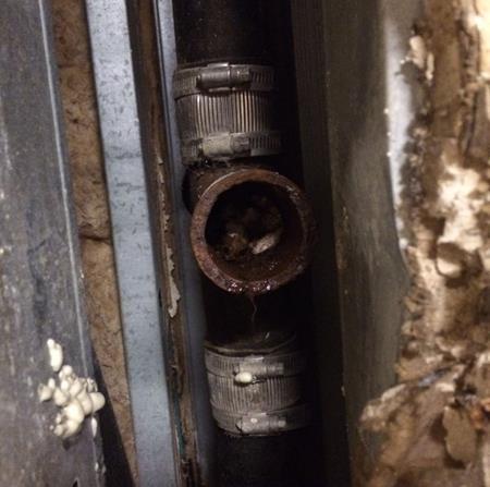 Additional investigation to determine source Source Area Buildin g Uncapped pipe in mechanical room Dry or