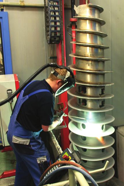 Commissioning and optimisation. On-site servicing, repairs, internal inspection and vibration analysis. Factory repairs and refurbishment, machine modifications and balancing.