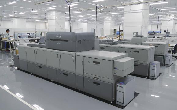 Broadening the potential of commercial printing with customers In 2016, we set up RICOH Customer Experience Centers in Tokyo, and Rayong Province, Thailand.