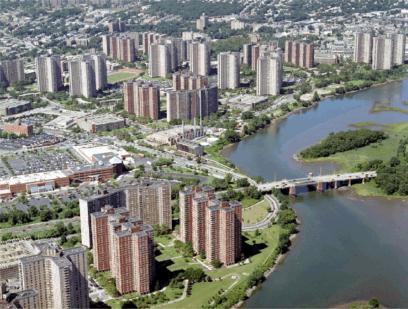 Community Microgrids: Co-Op City - Bronx, NY One of the largest cooperative housing units in the world 35 residential buildings over 55,000 residents