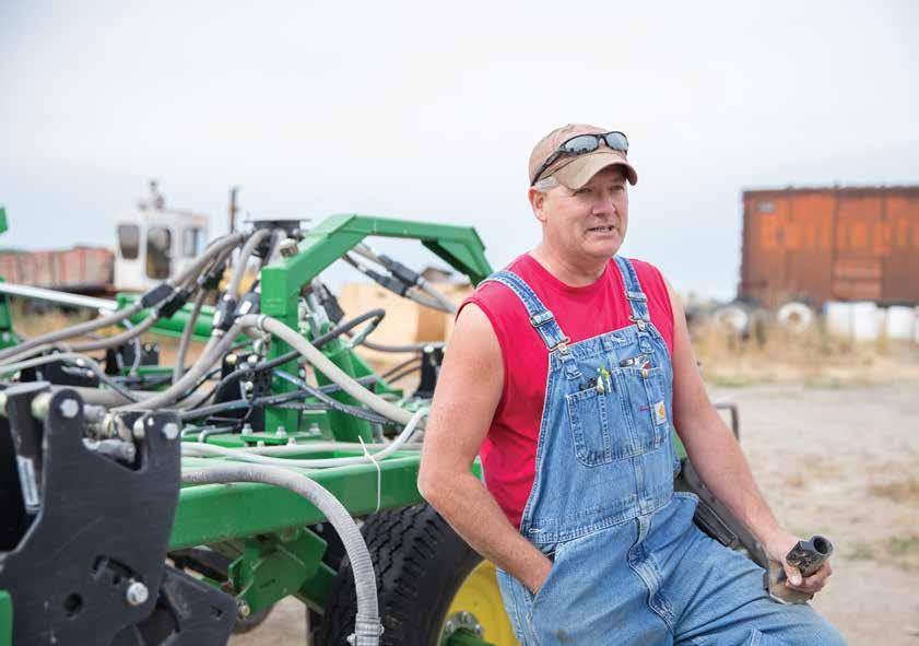 WL FEATURE No water, no-till? No problem DESPITE NAYSAYERS, DOUGLAS COUNTY FARMER DELVES INTO NO-TILL They told Douglas Poole he couldn t do it.