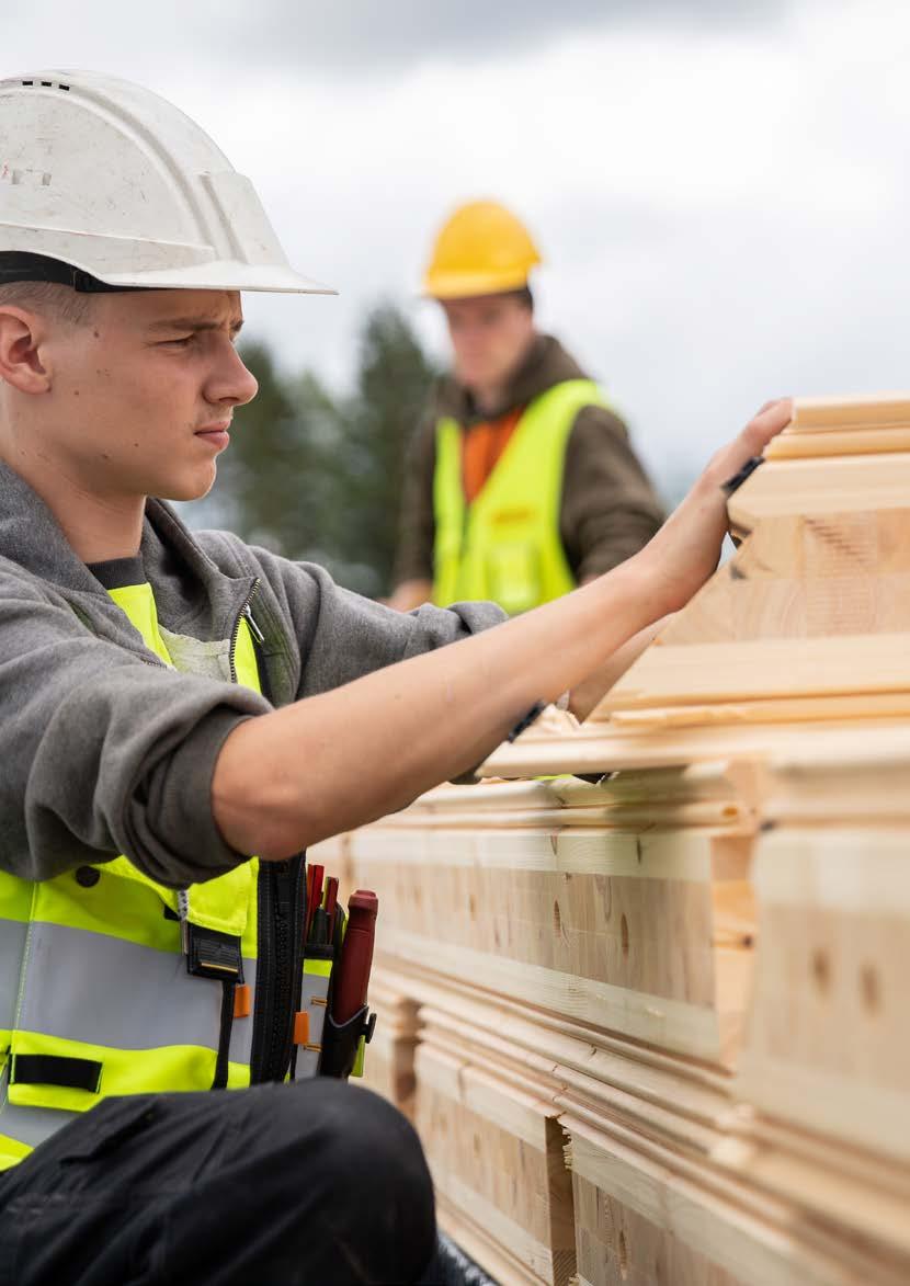 Honka Building Service The Honka Building Service offered by our local authorized partners provides a range of services designed to help you along every step of the building process from erecting the