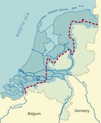 The Netherlands Area: 34,000 km 2 Elevation: 50% below sea level Agriculture: 60% Urban area: 15% Surface water: 15% Woods / nature: 10%