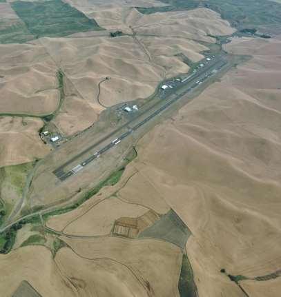 Overview of the Airport Project The Pullman Airport Expansion Project includes: Realignment of Runway 6/24 to meet FAA design standards; Extending the realigned runway from 6,700 feet to 7,100 feet;