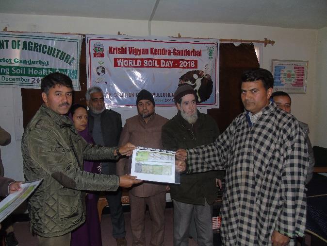 79 farmers participated. c) Kendra organized campaign on Swachhta Pakhwada w.