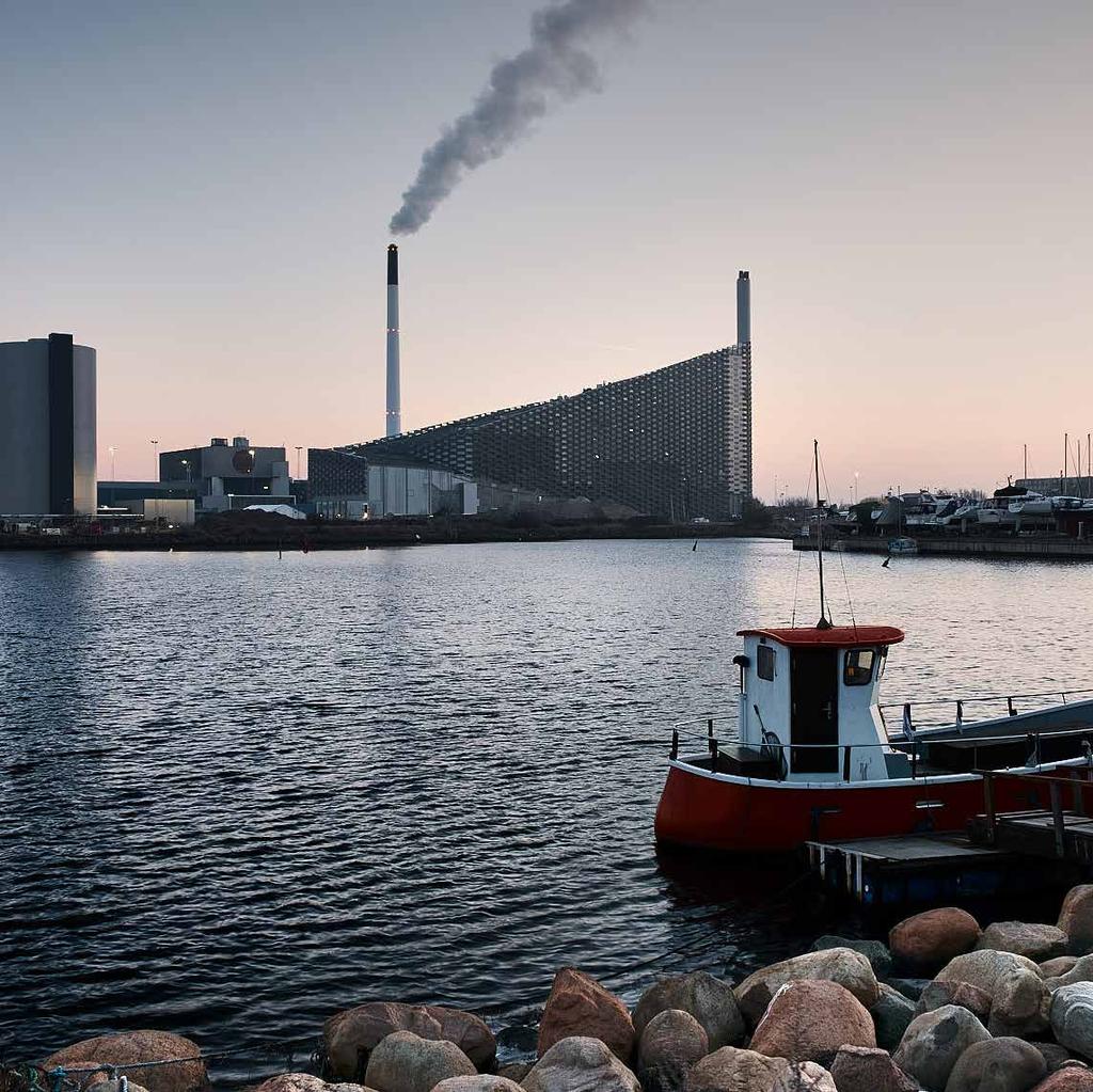 6 NON-RECYCLABLES RECOVERING ENERGY - WASTE INCINERATION PLANTS Residual waste waste that cannot be recycled is used as an energy source in Denmark.