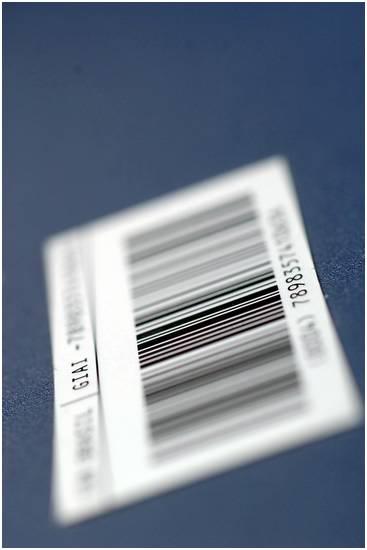 From barcodes to RFID, capturing supply chain data efficiently GS1 Barcodes and GS1 EPC/ RFID