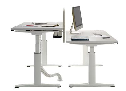 .. Mobility desks with electronic elevation - stages How to order desks with access to wiring... 4 How to order electronic elevations for desks... 5 Straight desks... 6 20º desks... 6 Double desks.