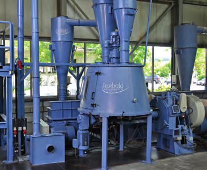 ) Advantages of Gneuss Technologies for Industrial Waste Recycling: Devolatilization of oils, odors and other volatiles Stable IV even when processing materials with varying residual moisture levels