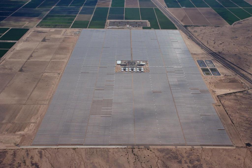 Solana Figures Location: Gila Bend, Arizona (USA) Capacity: 280 MW gross Technology: parabolic trough with storage Solar field: 3 square miles Homes that will be supplied with clean energy: 70,000