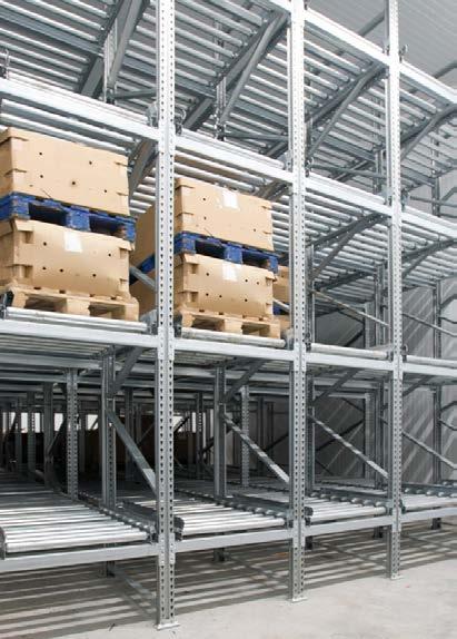 The pallets are put in at the highest part of the rolling section and move by the force of gravity and at a controlled speed