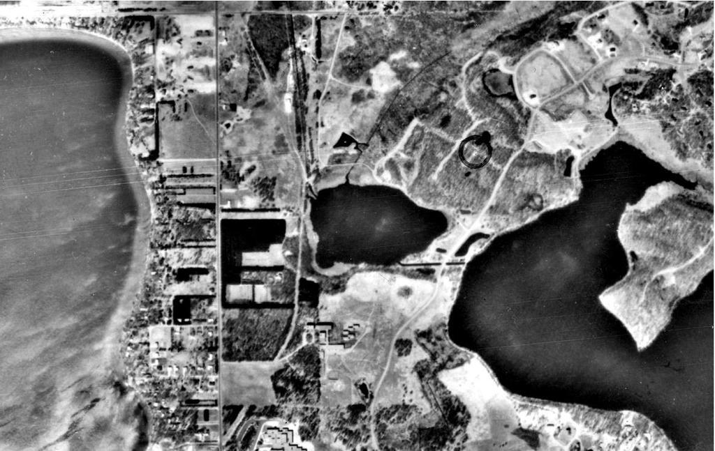 2 WATERSHED FEATURES Figure 4: 1974 aerial photo of Charley Lake By 1974, the residential development of North Oaks has begun,